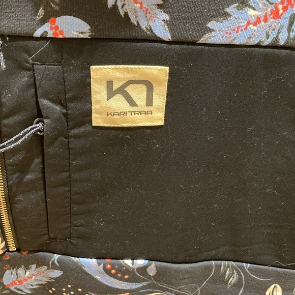 NWOT Kari Traa 1/2 zip pull over. Size S - Picture 2 of 11